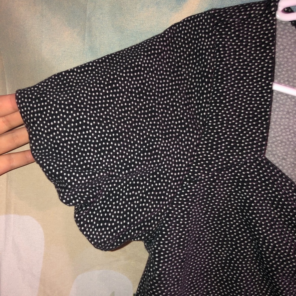 cropped top - Picture 4 of 5